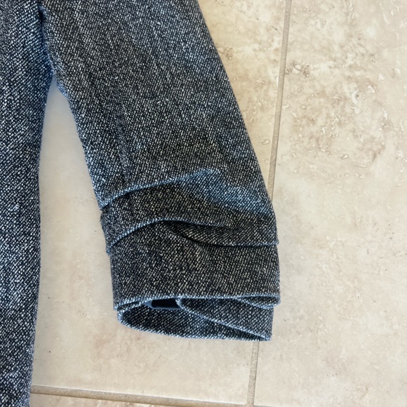 Babaton Power Hip Blazer - Picture 2 of 8